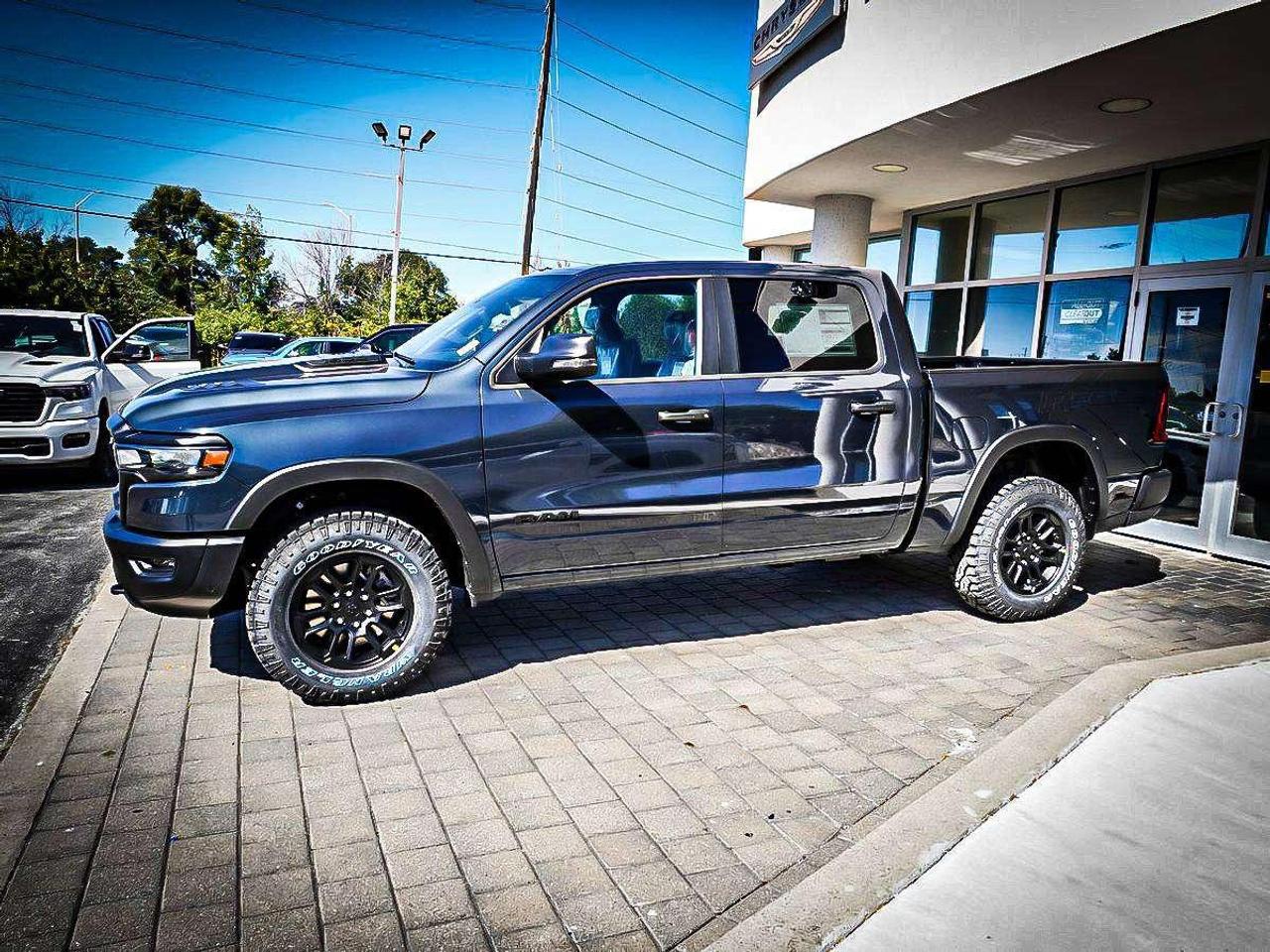 2027 RAM 1500  Photo