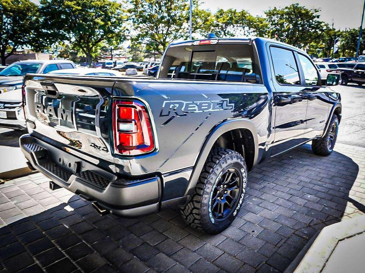 2027 RAM 1500  Photo