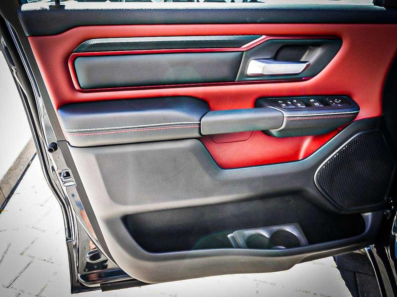 2027 RAM 1500  Photo