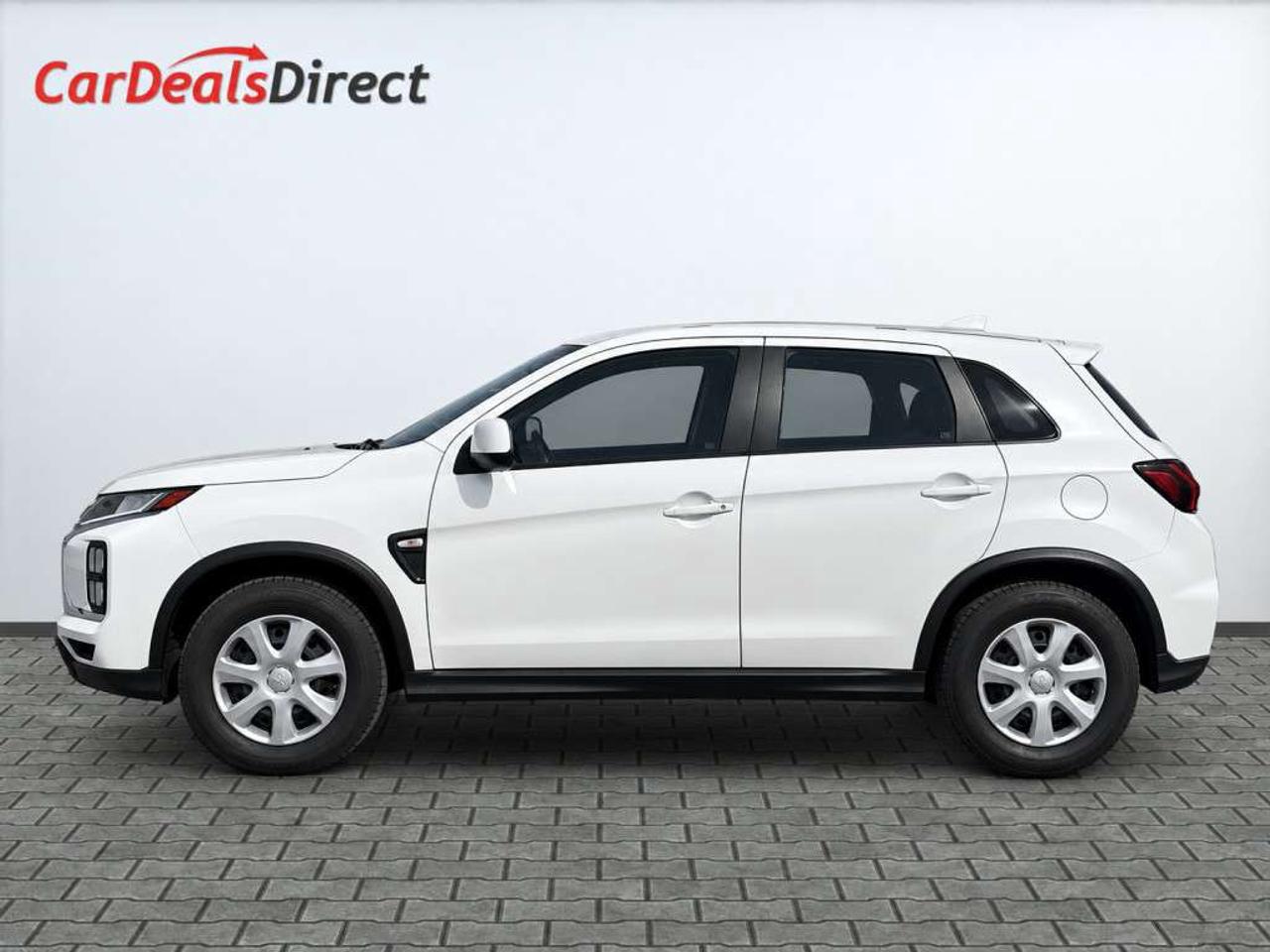 2020 Mitsubishi RVR SE / FWD / HEATED SEATS / CARPLAY / BLIND SPOT / BACKUP CAM / ALLOYS Photo2