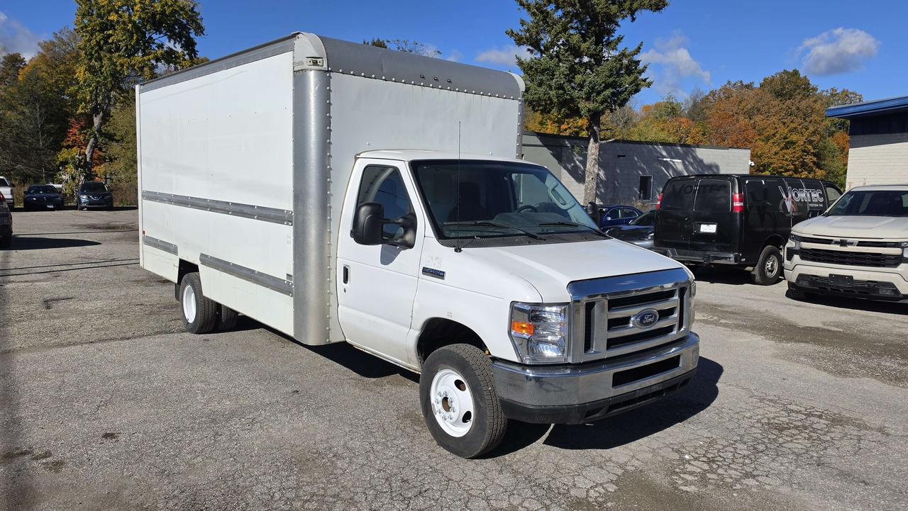 2017 Ford E-450 16Ft Box - Gasoline - 16CB-C14087 Photo