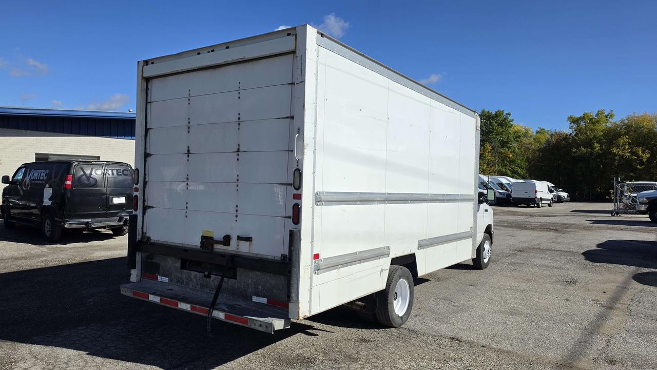 2017 Ford E-450 16Ft Box - Gasoline - 16CB-C14087 Photo