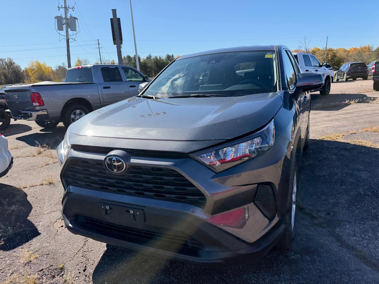 2025 Toyota RAV4 LE 4dr All-wheel Drive Photo1
