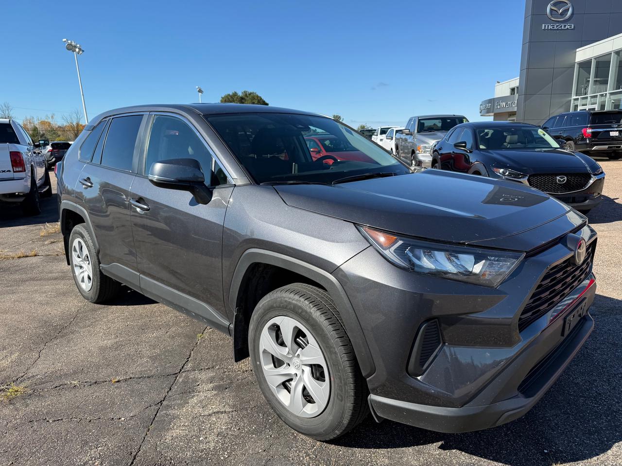 2025 Toyota RAV4 LE 4dr All-wheel Drive Photo