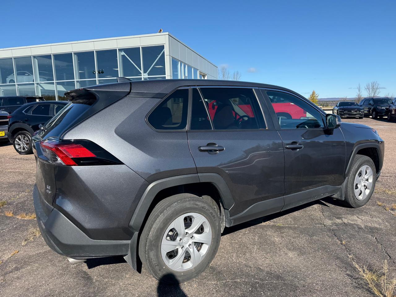2025 Toyota RAV4 LE 4dr All-wheel Drive Photo