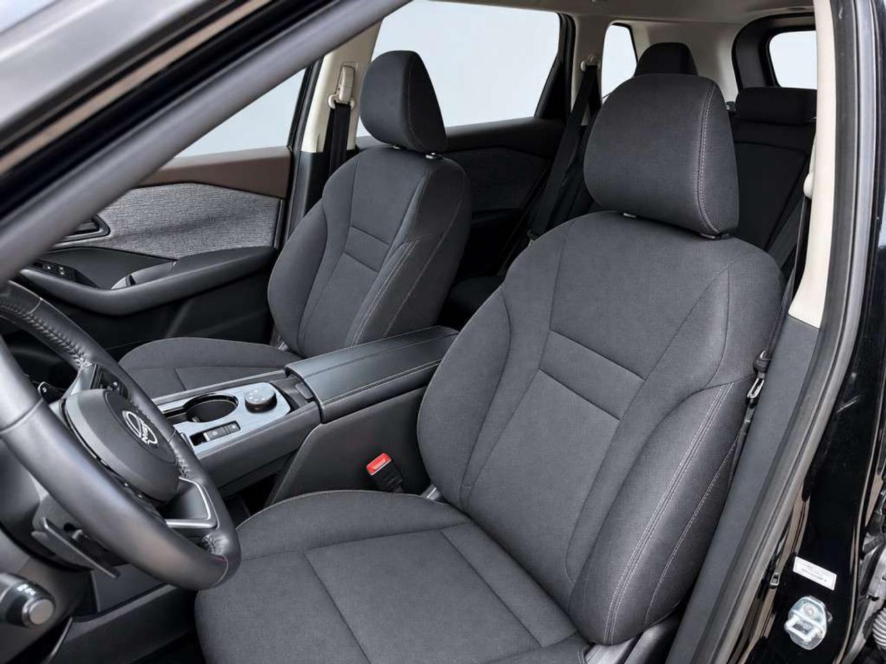 2023 Nissan Rogue S AWD / BACKUP CAM / HEATED SEATS / BLIND SPOT Photo