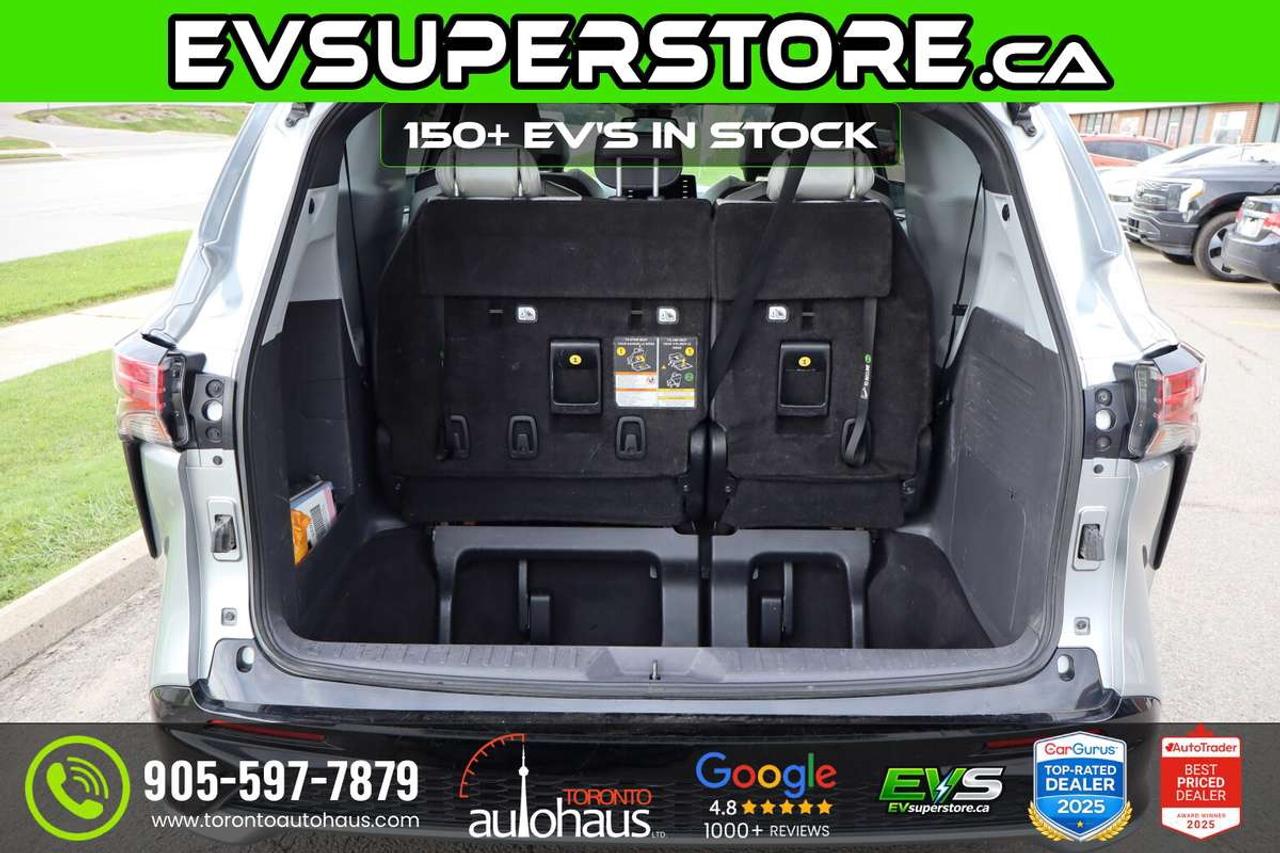 2022 Toyota Sienna XSE I NAVIGATION Photo