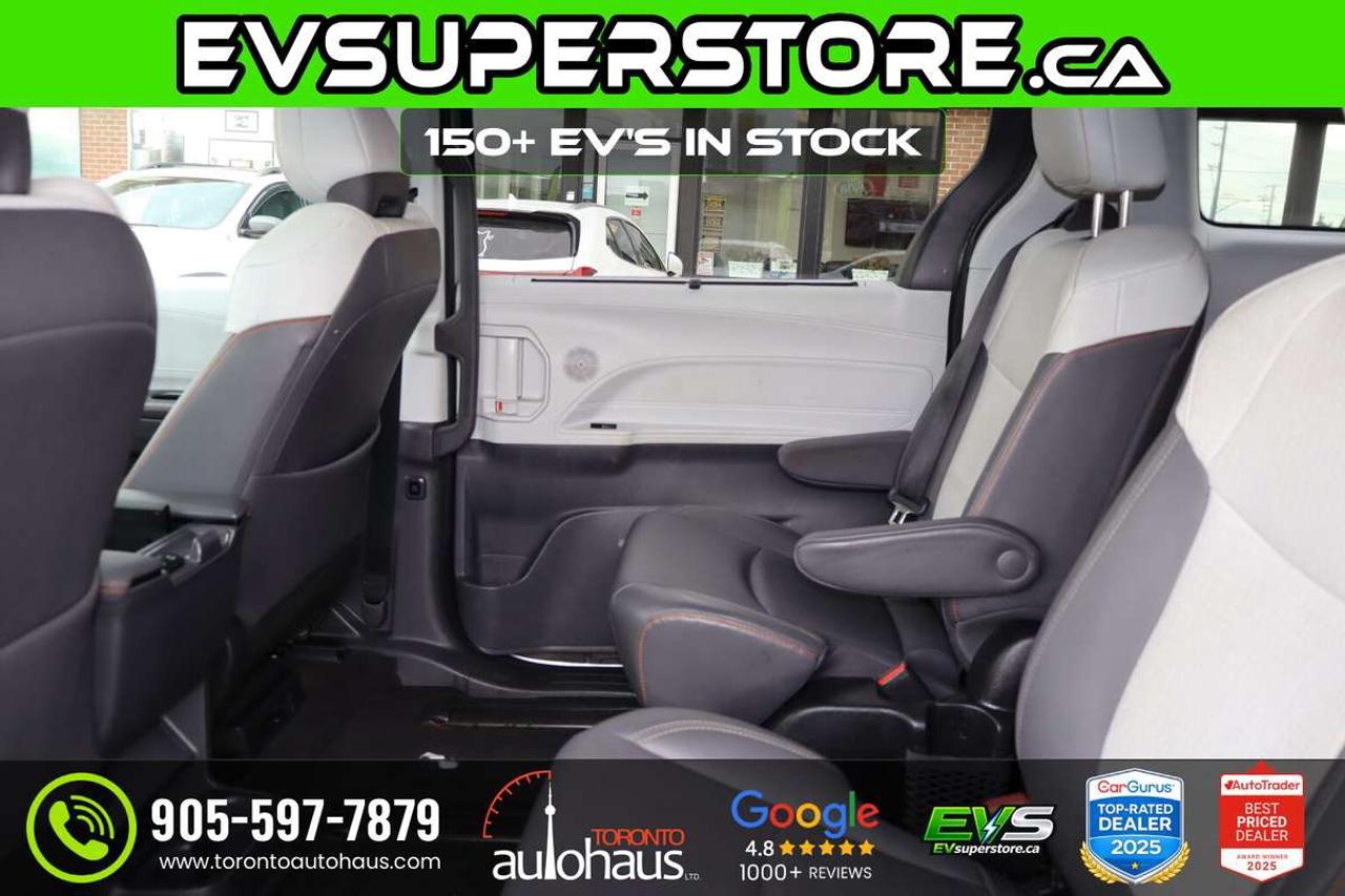 2022 Toyota Sienna XSE I NAVIGATION Photo