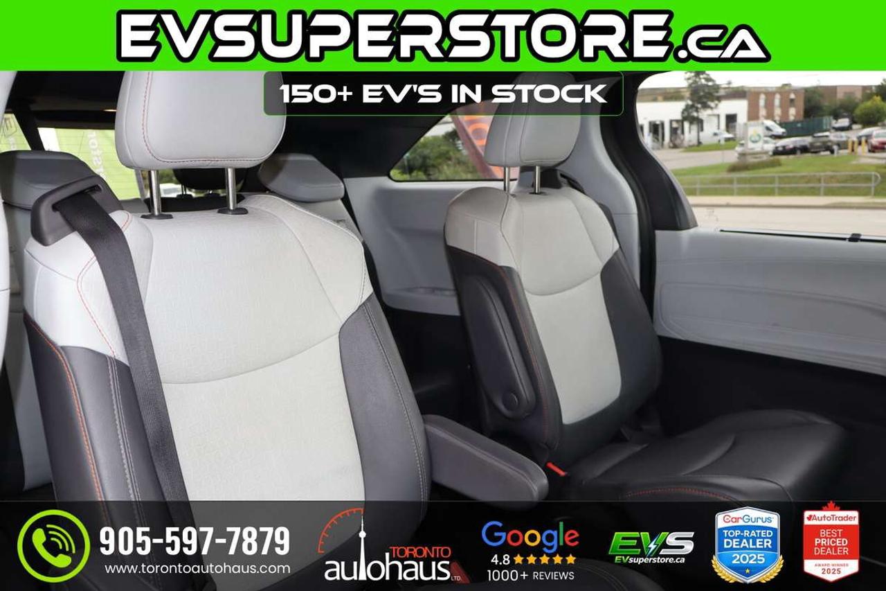 2022 Toyota Sienna XSE I NAVIGATION Photo