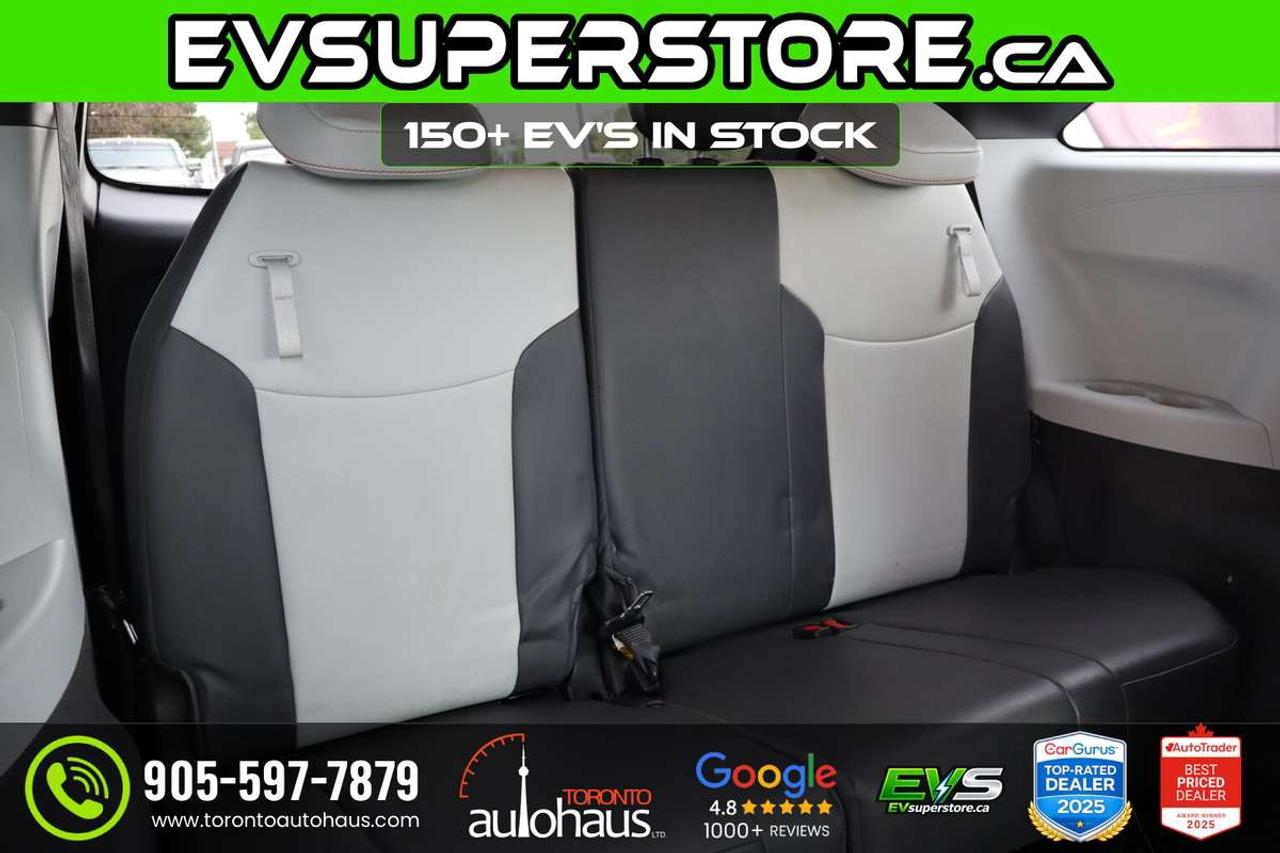 2022 Toyota Sienna XSE I NAVIGATION Photo