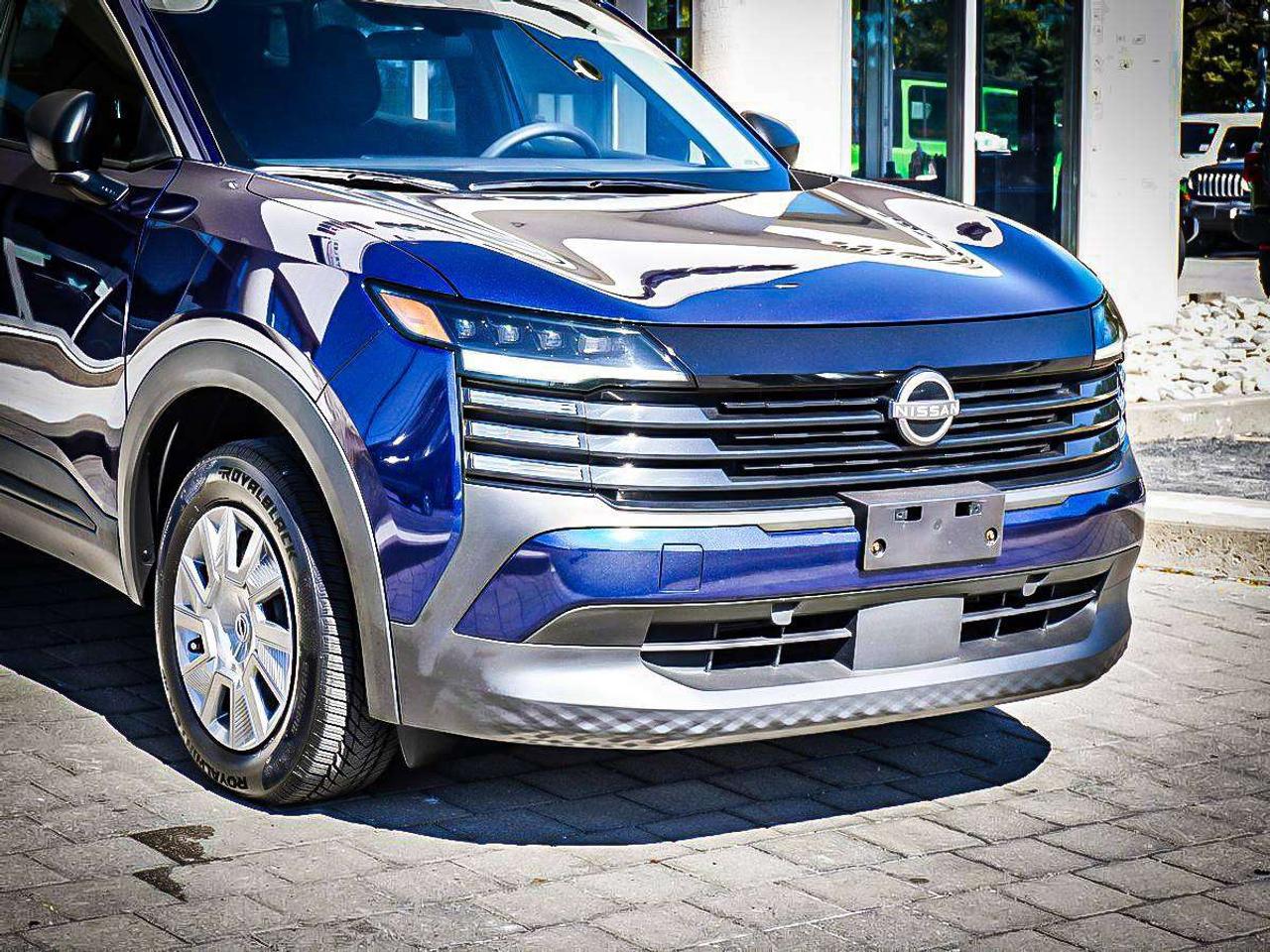2025 Nissan Kicks  Photo2