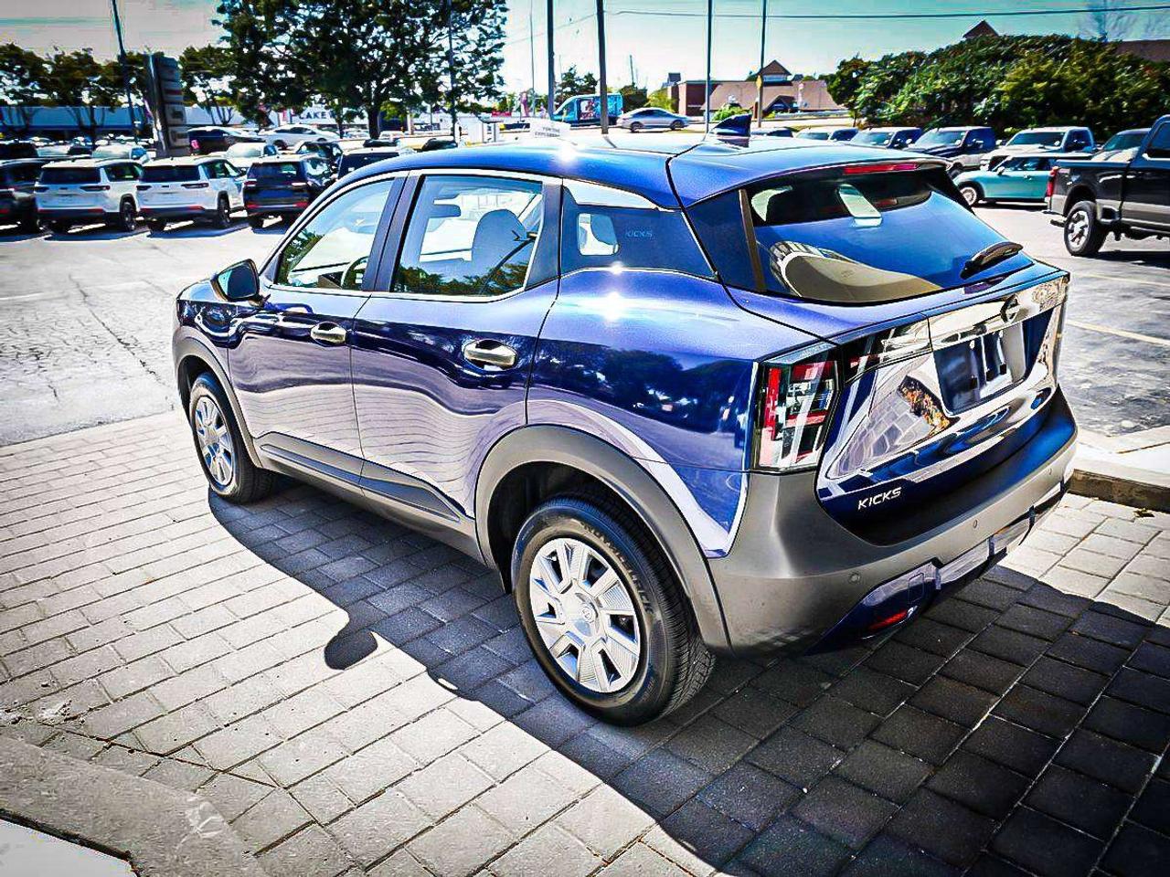 2025 Nissan Kicks  Photo