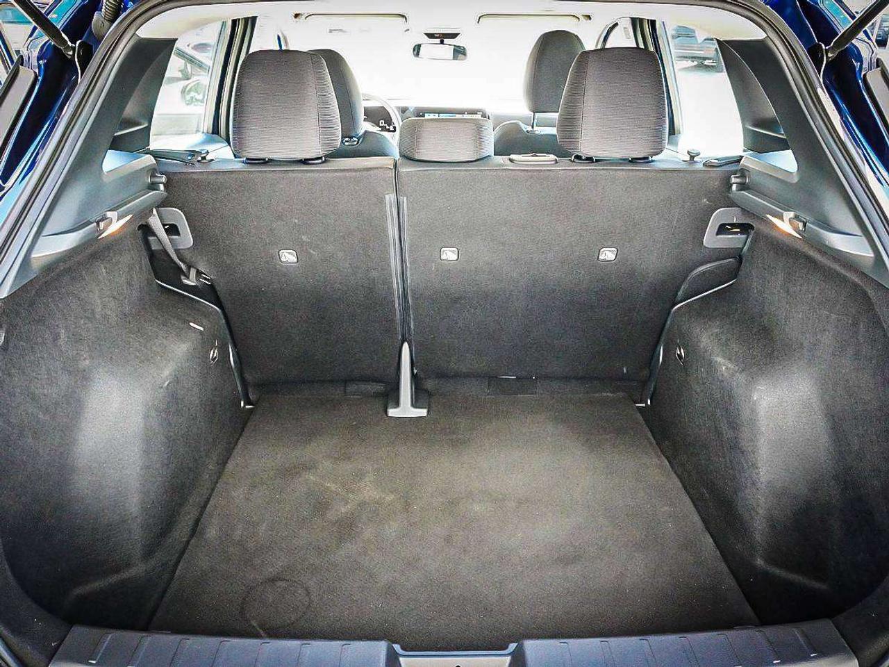 2025 Nissan Kicks  Photo