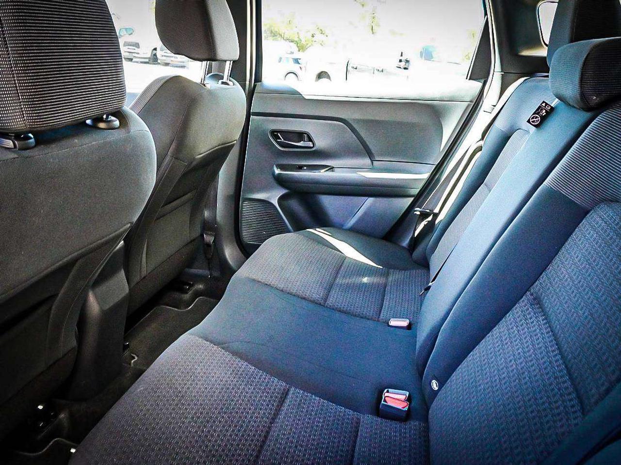 2025 Nissan Kicks  Photo