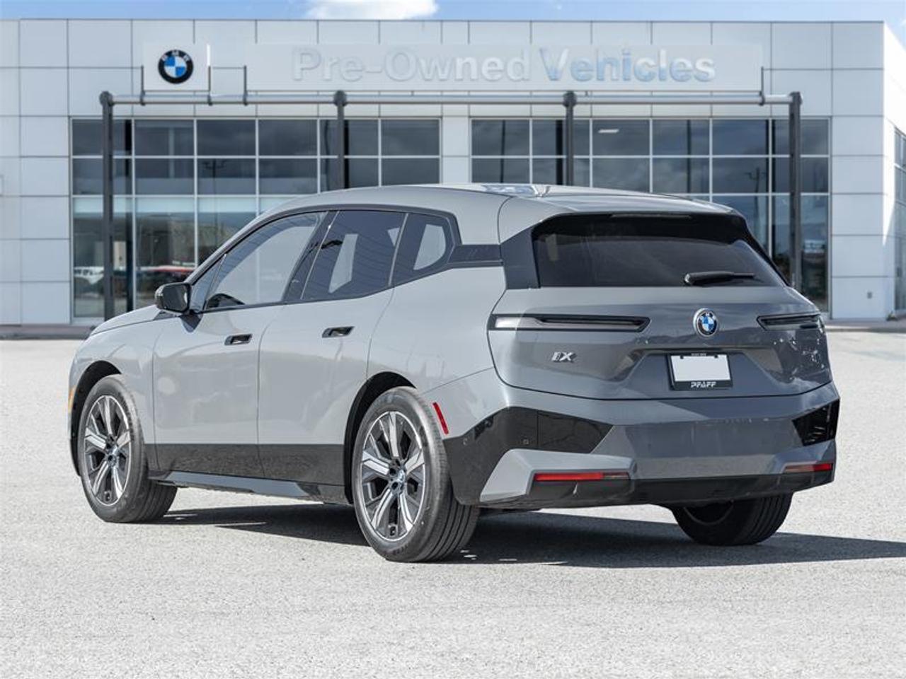 2024 BMW iX xDrive40 4dr All-Wheel Drive Sports Activity Vehicle Photo