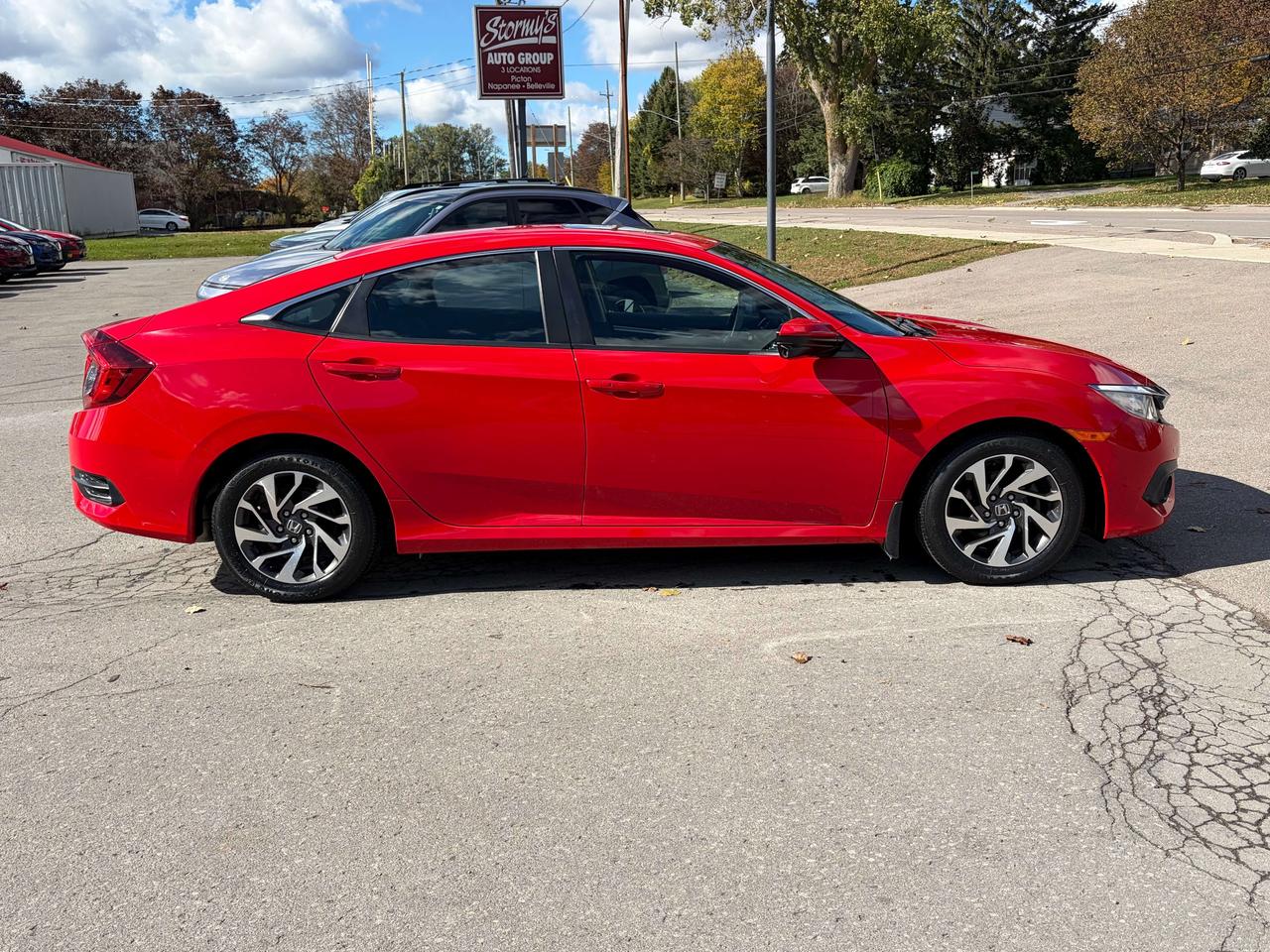 2017 Honda Civic EX/PWR ROOF/BACK UP CAM/CALL PICTON 613-476-2188 Photo