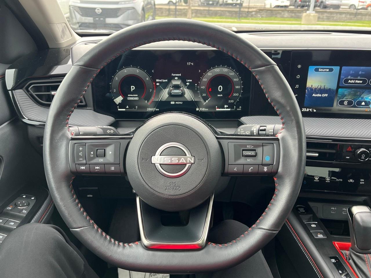 2025 Nissan Kicks SR AWD Photo