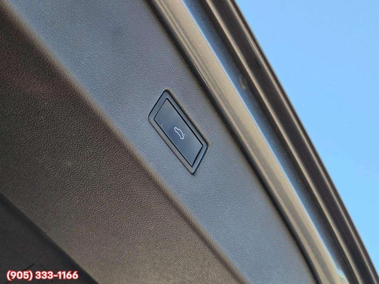 2021 Volkswagen Tiguan Highline Apple CarPlay & Android Auto • Power Sunroof • Leather Seating • Built-In Navigation System • Remote Start Syste Photo