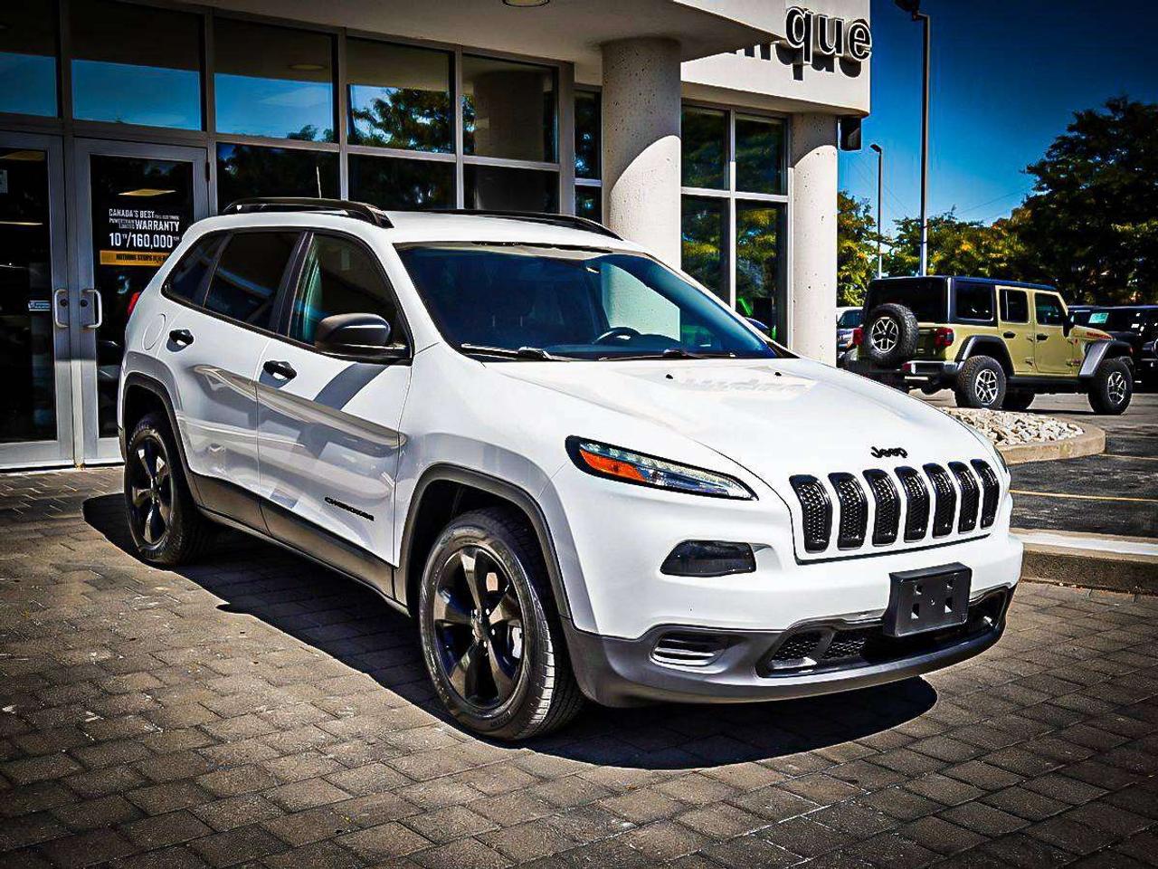 2016 Jeep Cherokee  Photo1