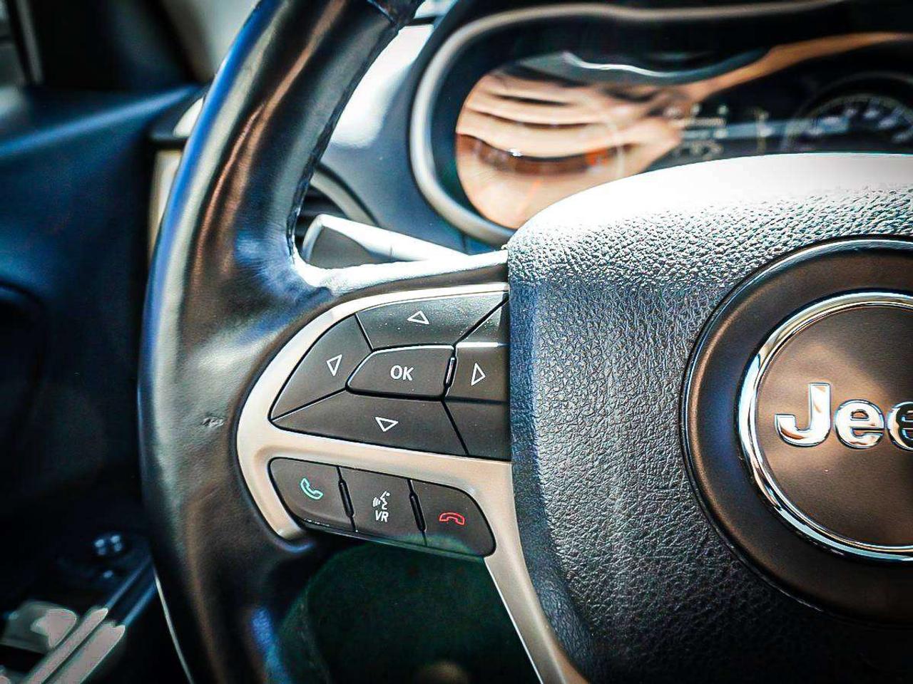 2016 Jeep Cherokee  Photo