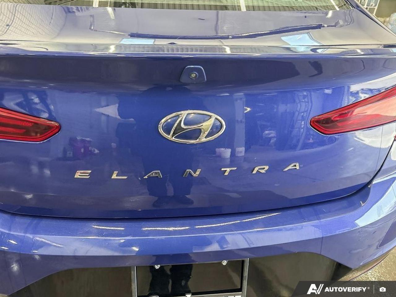 2019 Hyundai Elantra Preferred w/Sun & Safety Package (A6) 4dr Sedan Photo