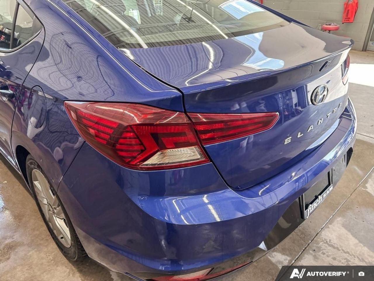 2019 Hyundai Elantra Preferred w/Sun & Safety Package (A6) 4dr Sedan Photo