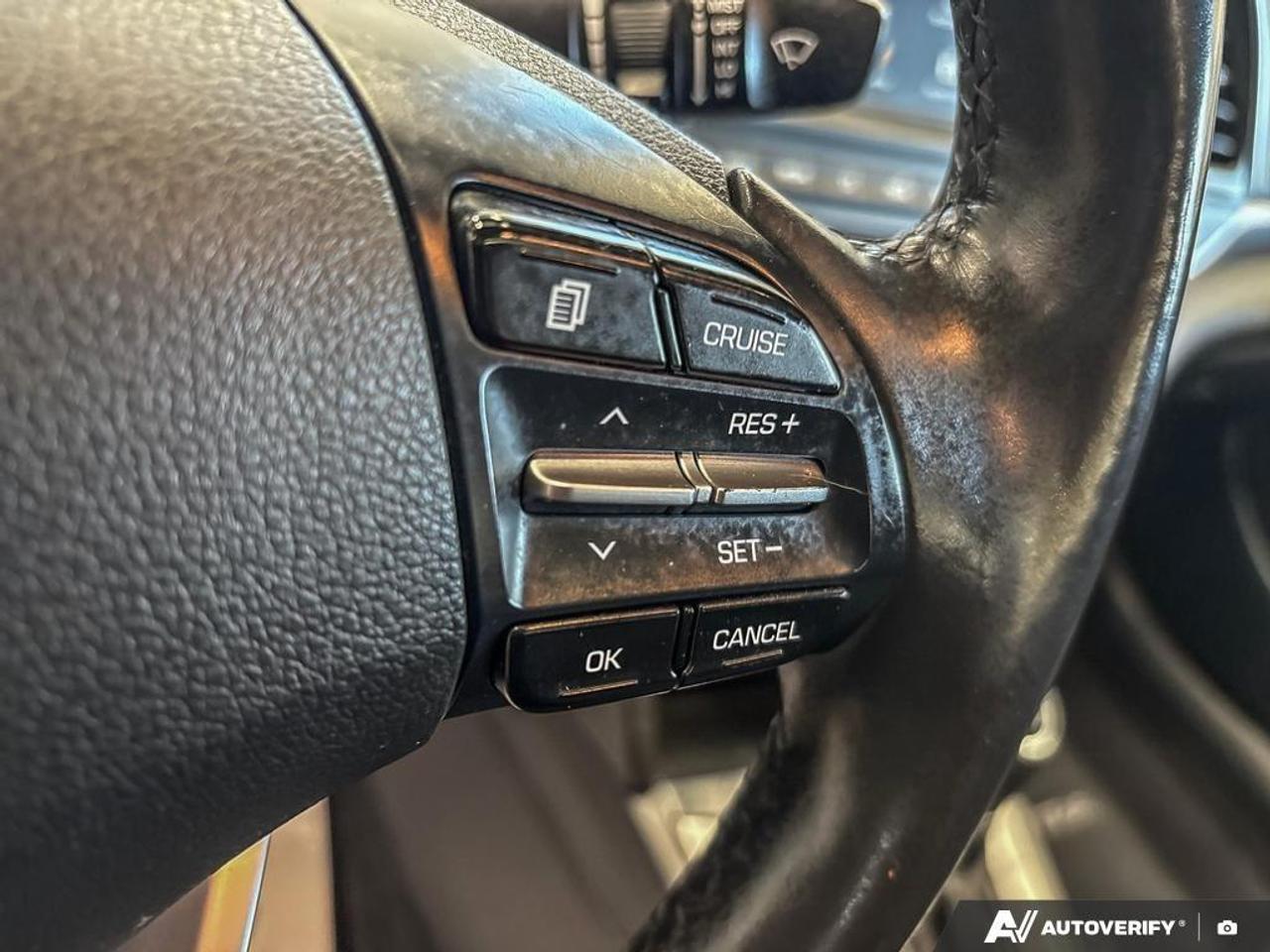 2019 Hyundai Elantra Preferred w/Sun & Safety Package (A6) 4dr Sedan Photo