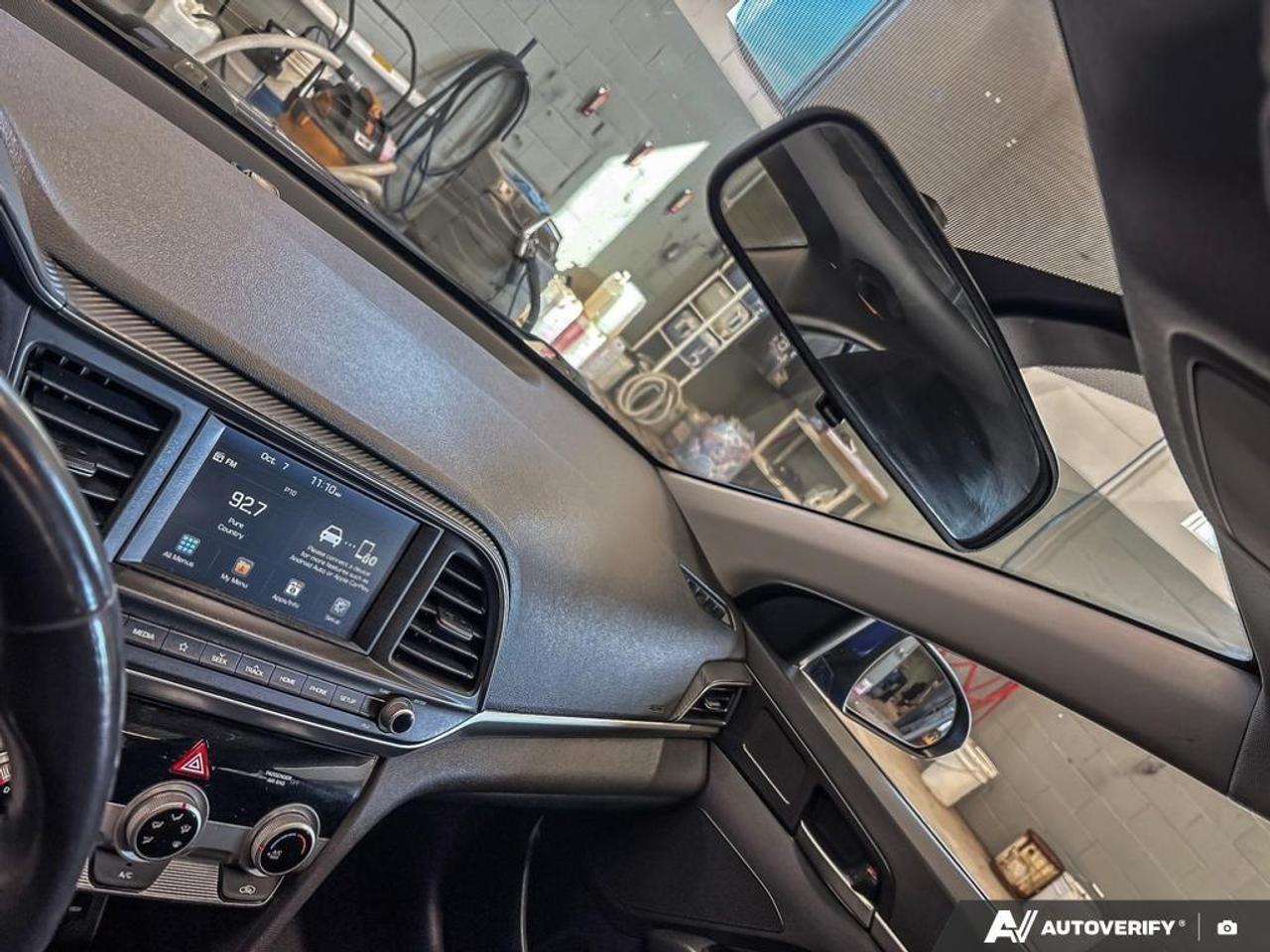 2019 Hyundai Elantra Preferred w/Sun & Safety Package (A6) 4dr Sedan Photo