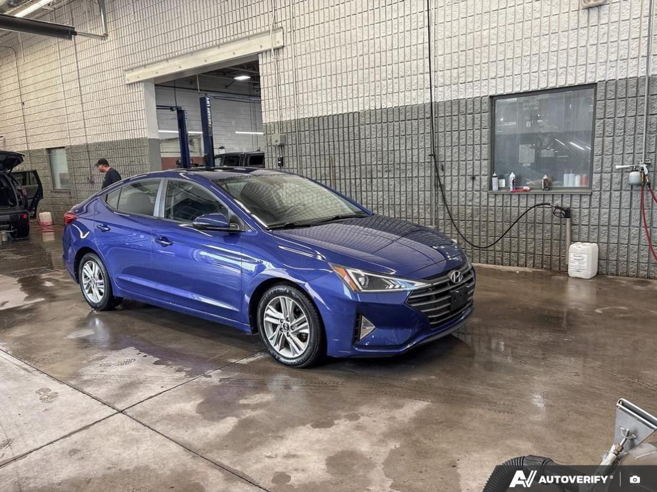 2019 Hyundai Elantra Preferred w/Sun & Safety Package (A6) 4dr Sedan Photo