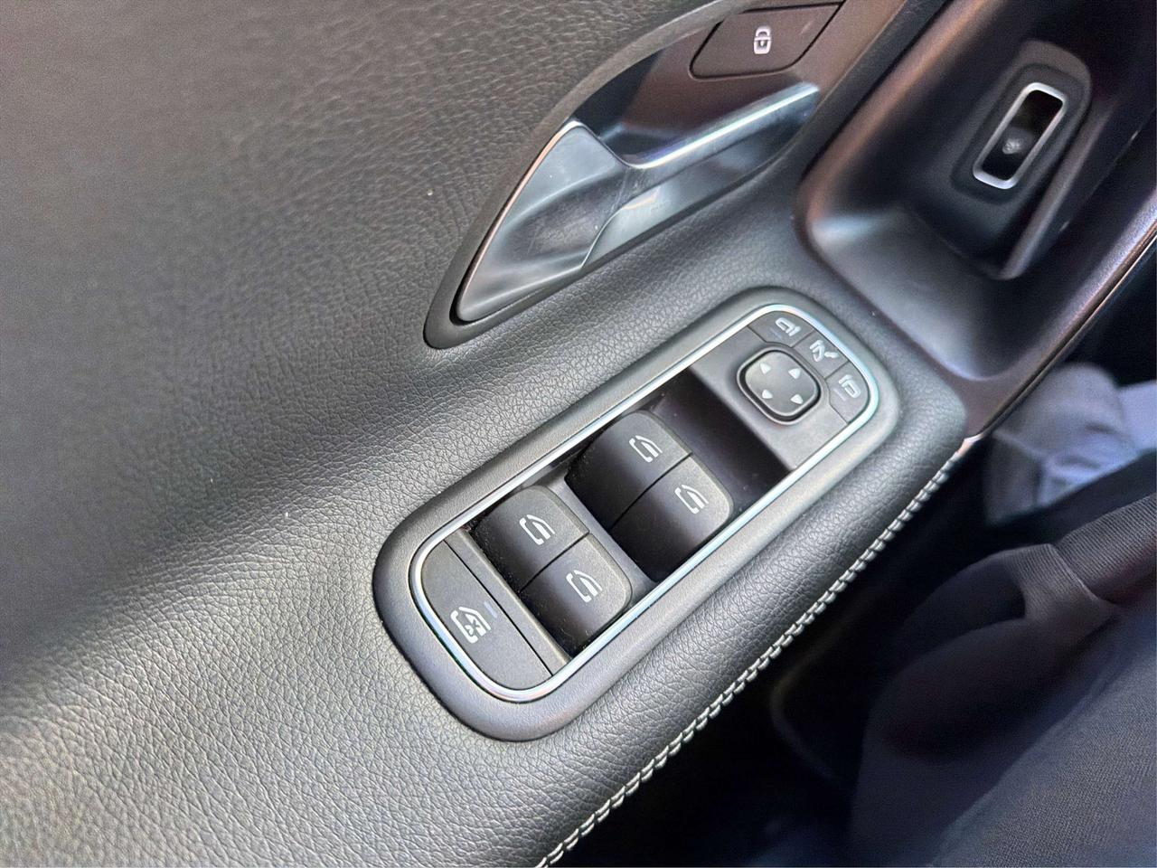 2026 Mercedes-Benz CLA-Class CLA250/4MATIC/LUXURY/H SEAT/WE FINANCE ALL CREDIT! Photo