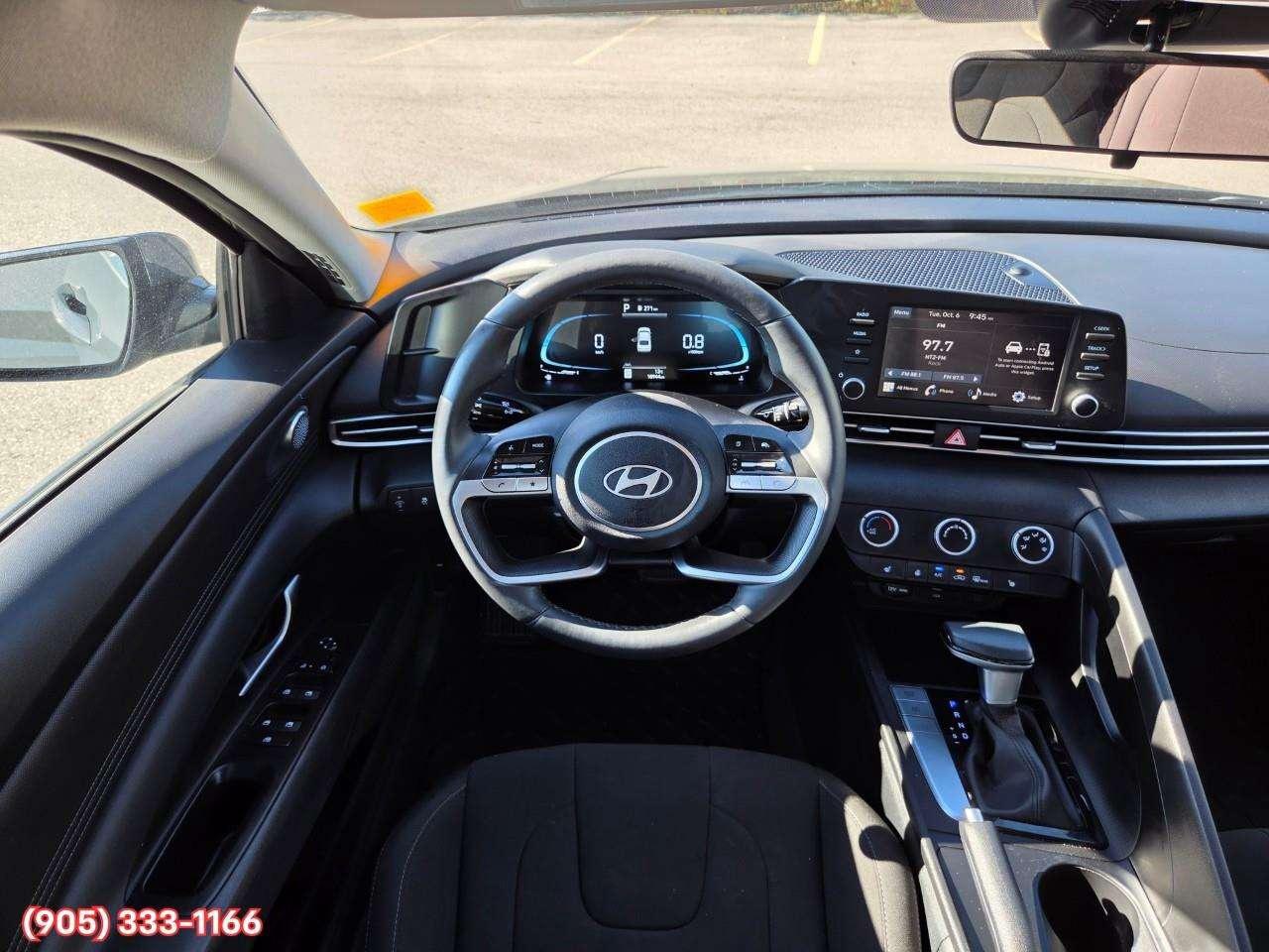 2025 Hyundai Elantra Preferred Apple CarPlay & Android Auto • Remote Start System • Heated Front Seats • Lane Assist • Keyless Entry Photo