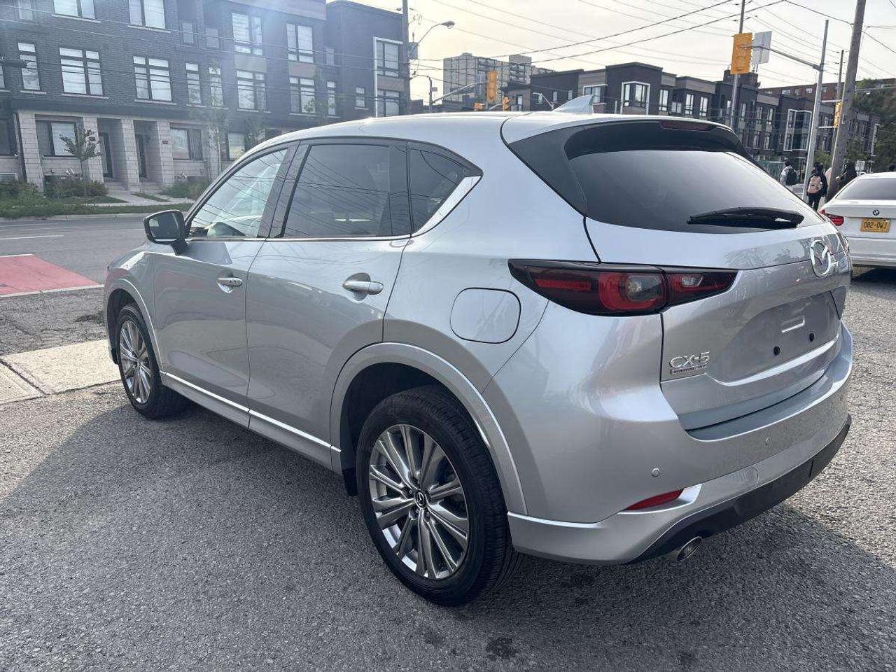 2023 Mazda CX-5 Signature Sunroof/360 Camera/Apple Carplay Photo3