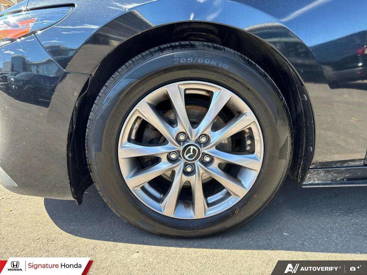 2020 Mazda 3 GS Photo