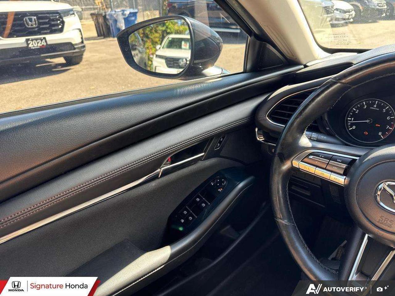 2020 Mazda 3 GS Photo