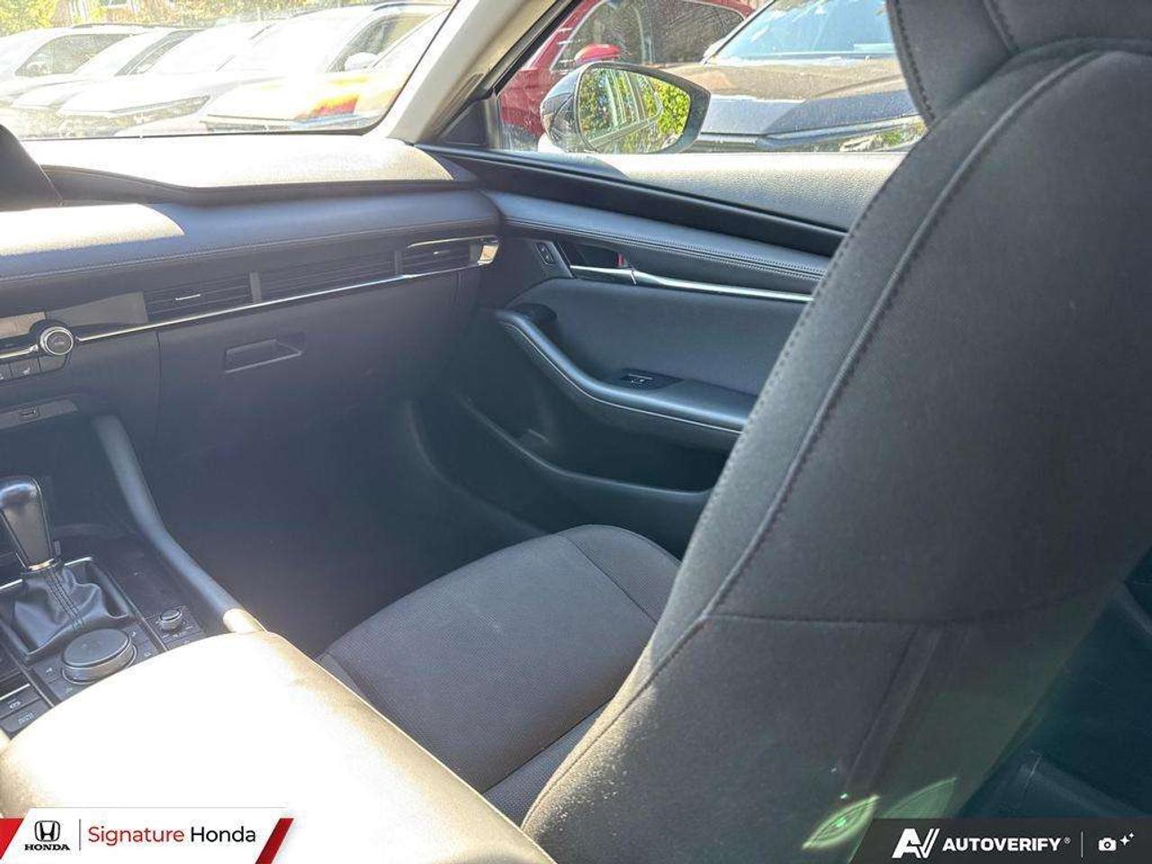 2020 Mazda 3 GS Photo