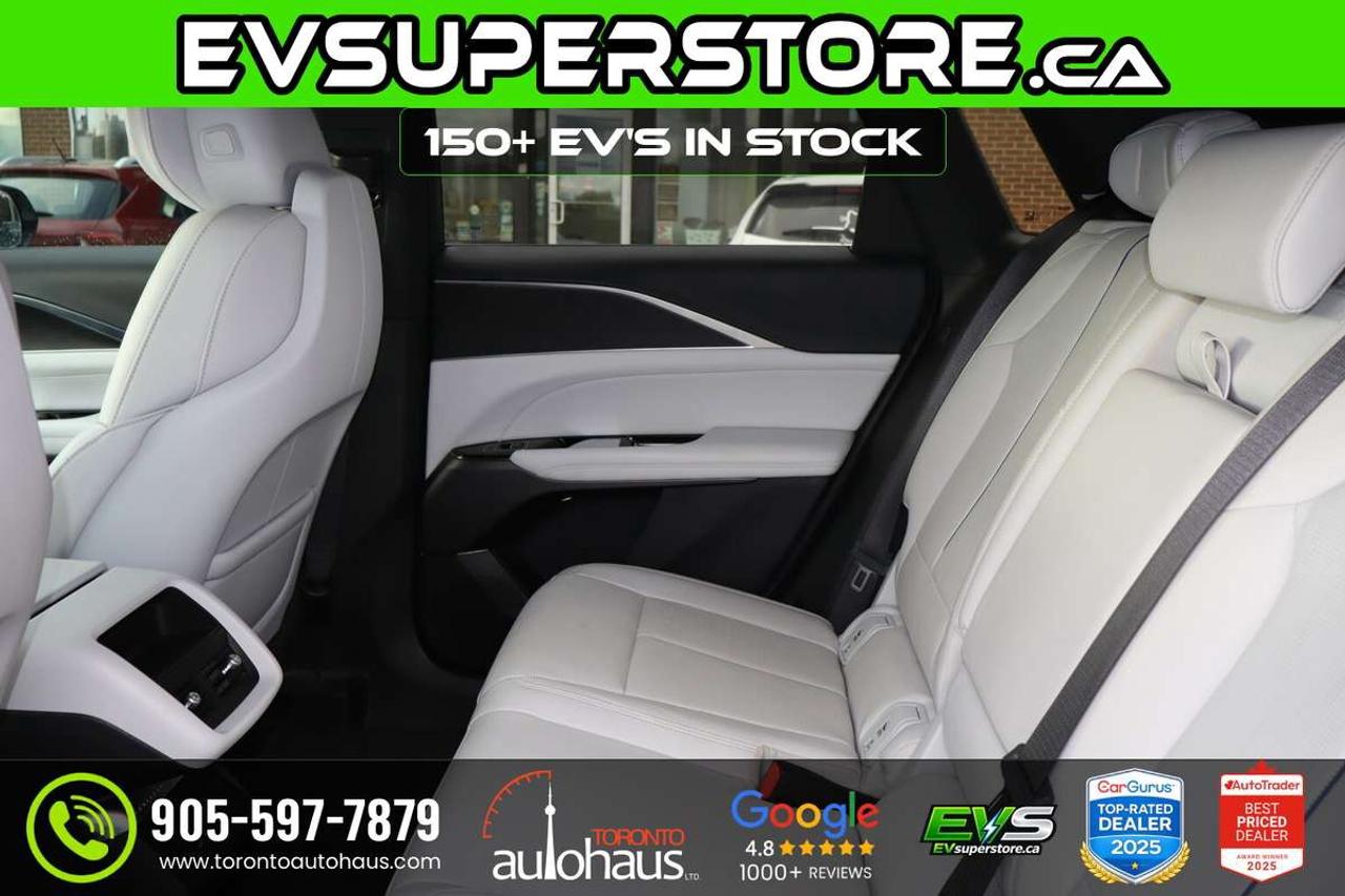 2025 Cadillac LYRIQ LUXURY I 600E4 AWD I TAN INTERIOR Photo