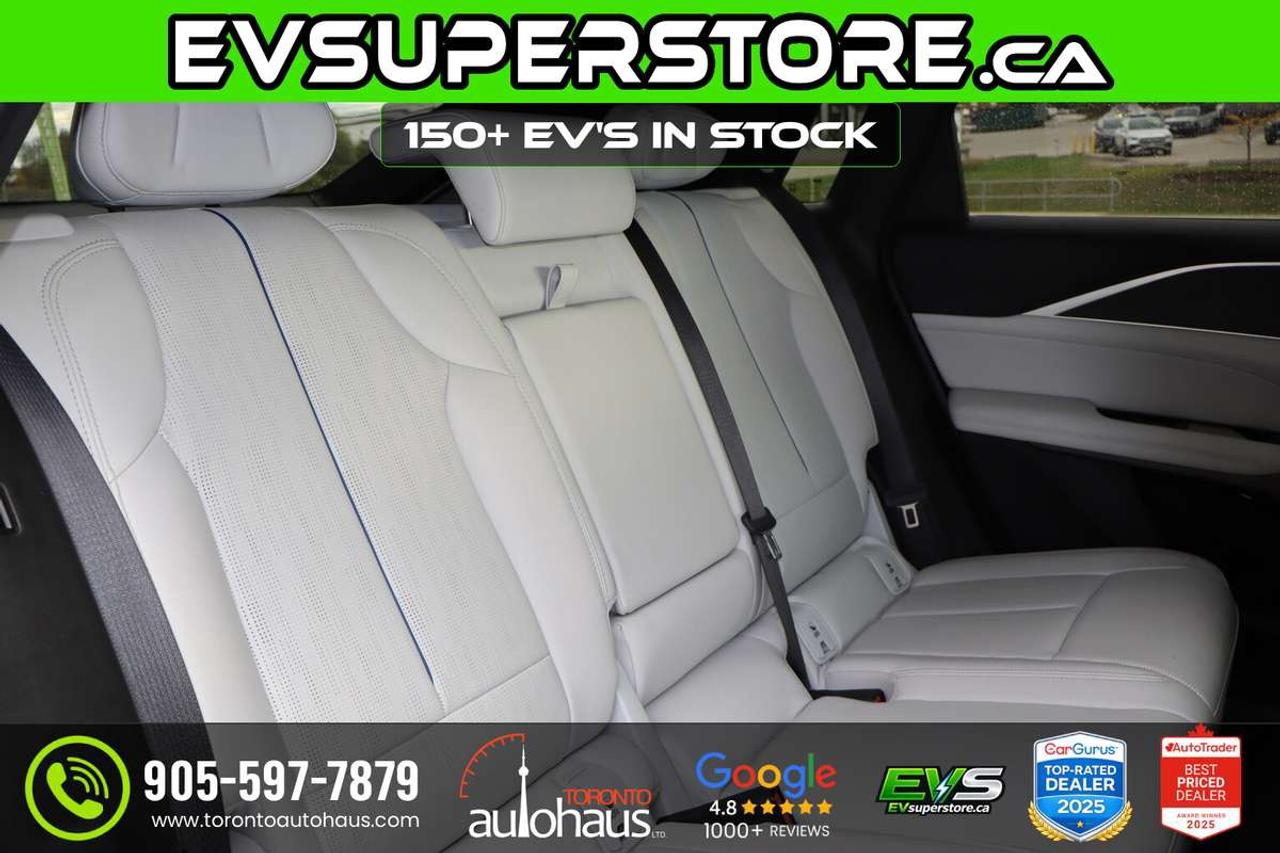 2025 Cadillac LYRIQ LUXURY I 600E4 AWD I TAN INTERIOR Photo