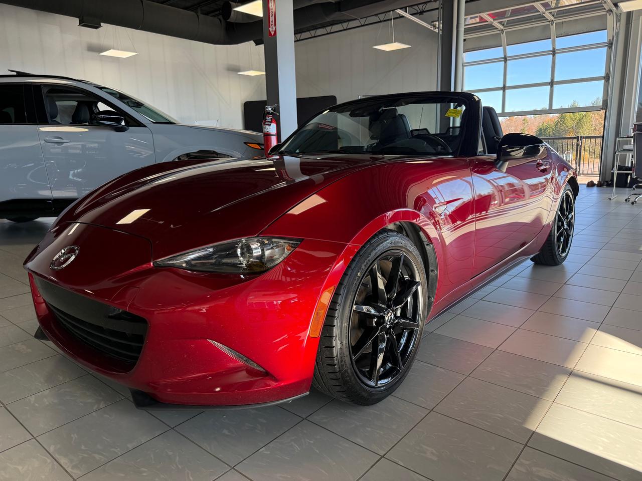 2021 Mazda MX-5 GS (M6) 2dr Convertible Photo0