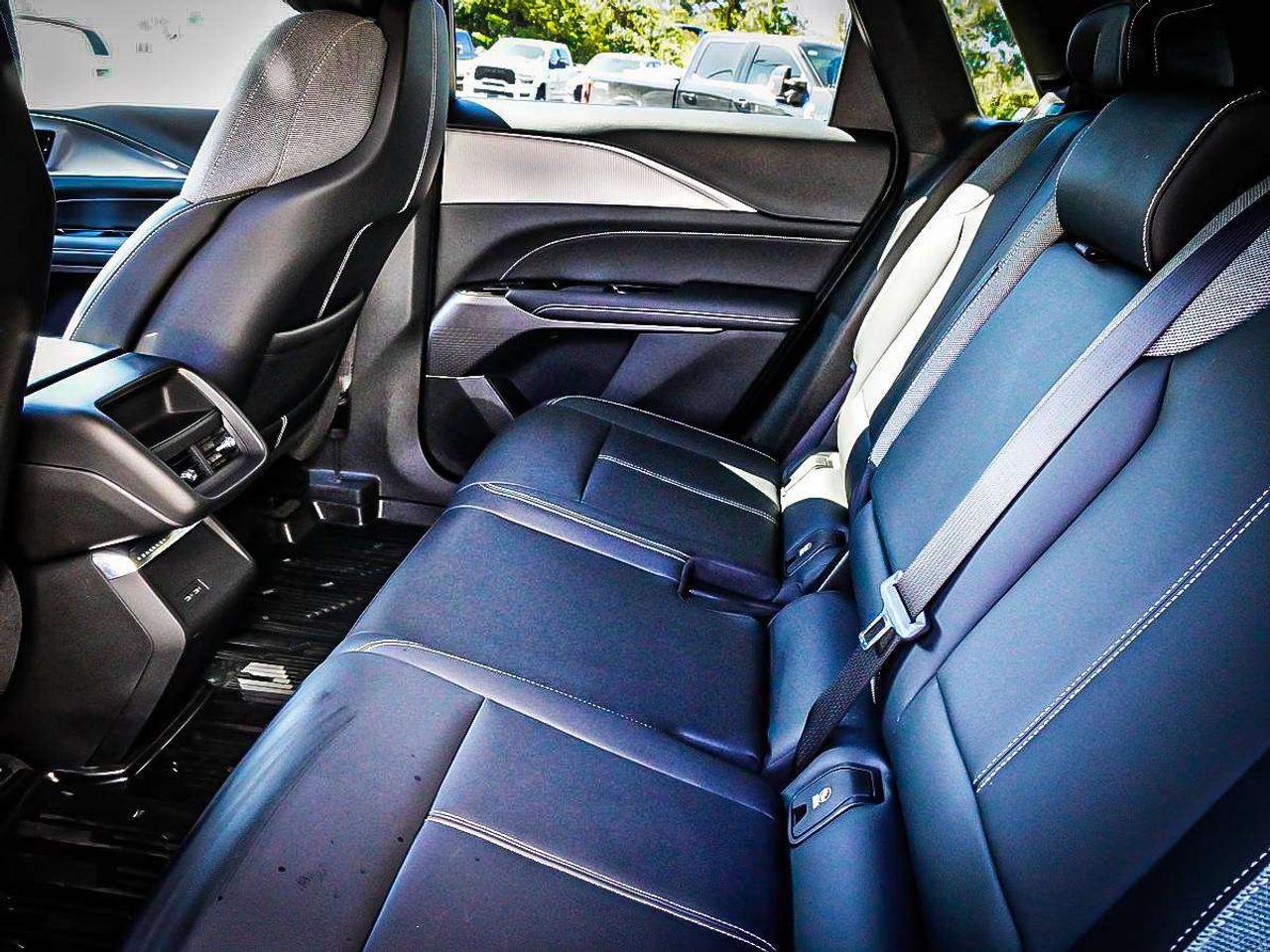 2024 Cadillac LYRIQ  Photo