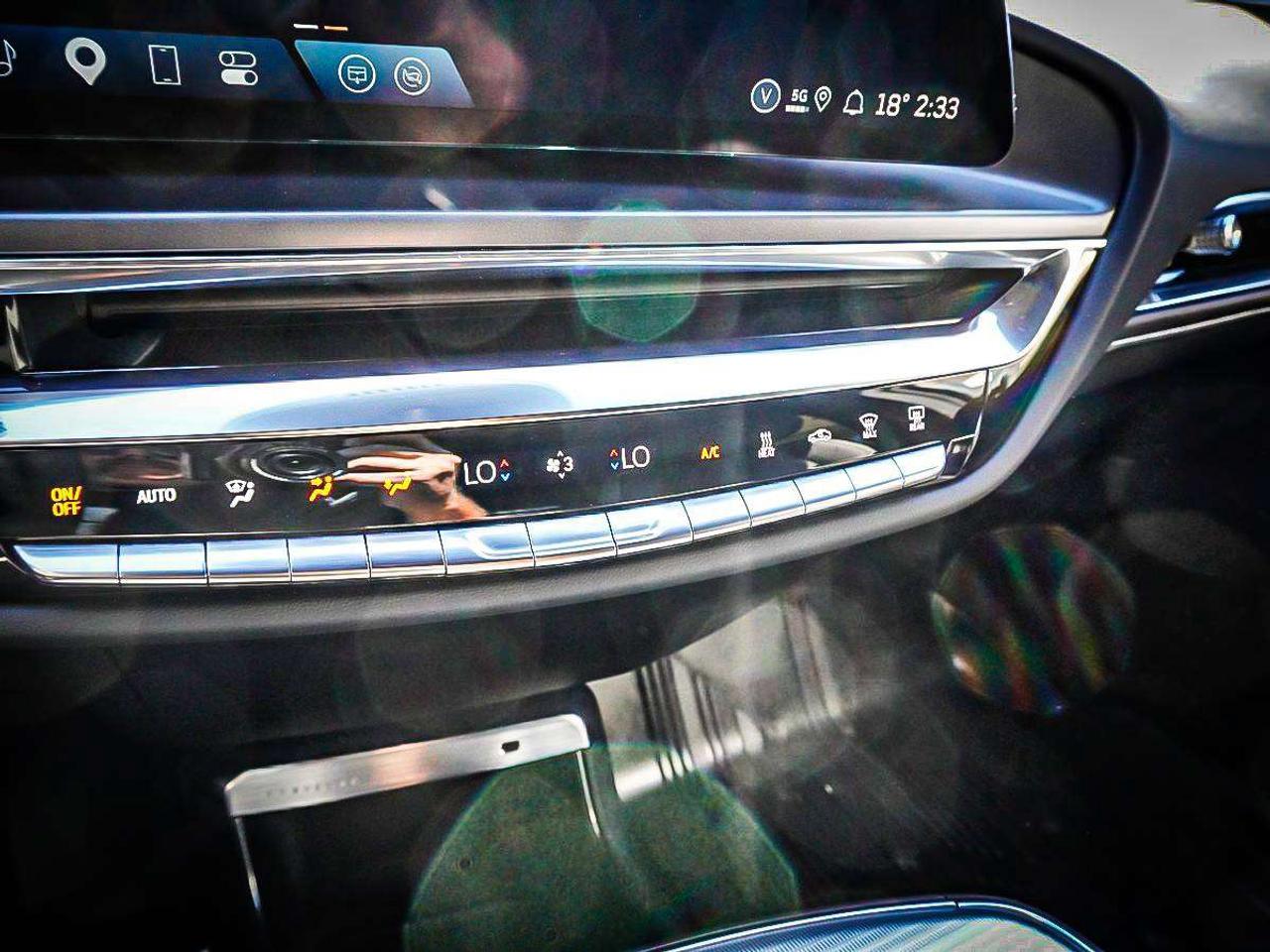 2024 Cadillac LYRIQ  Photo