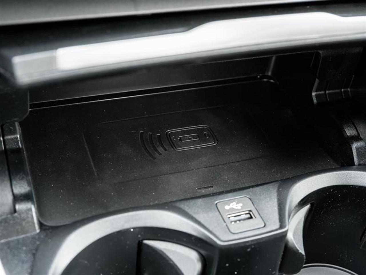 2026 BMW 330 i xDrive 4dr All-Wheel Drive Sedan Photo