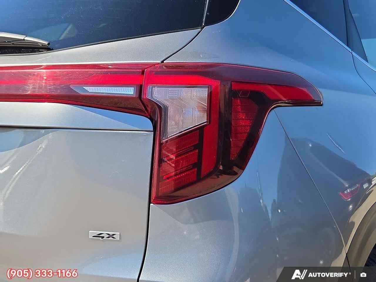 2024 Kia Seltos EX Apple CarPlay & Android Auto • Power Sunroof • Remote Start System • Heated Front Seats • Lane Assist Photo