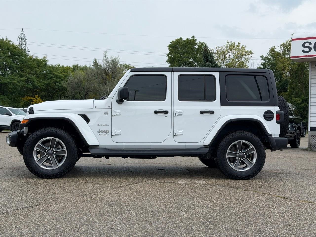 2023 Jeep Wrangler SAHARA 4DR 4X4 Photo