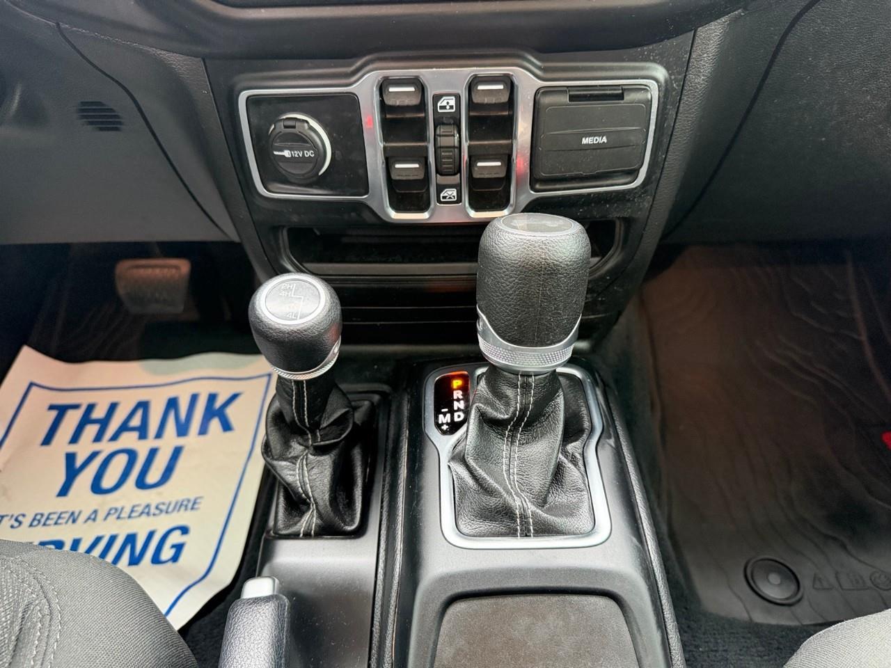 2023 Jeep Wrangler SAHARA 4DR 4X4 Photo