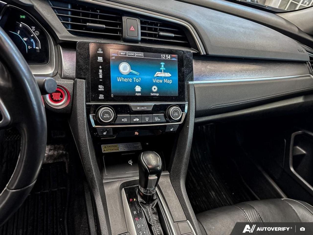 2018 Honda Civic Touring (CVT) 4dr Sedan Photo