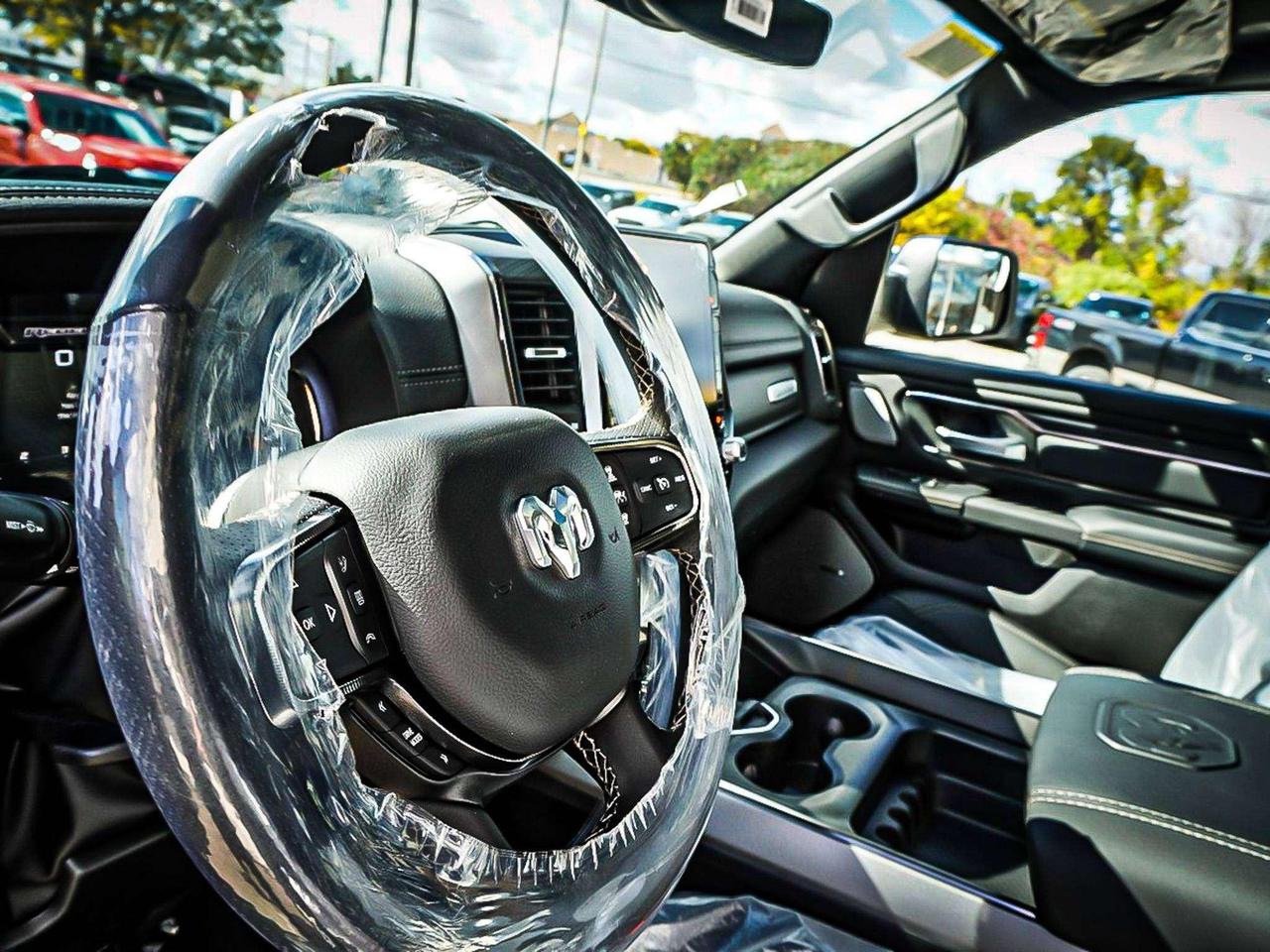 2027 RAM 1500  Photo