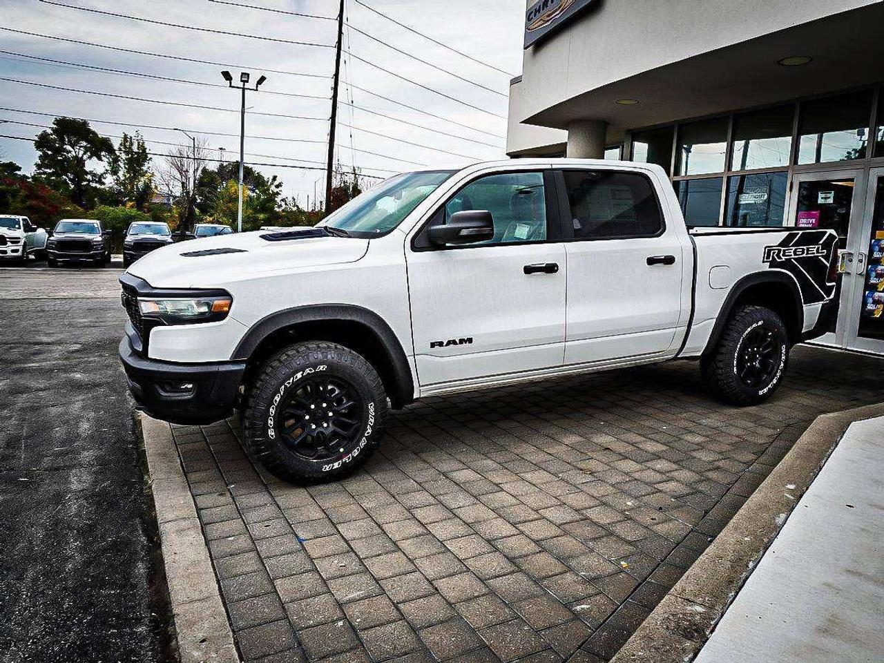 2027 RAM 1500  Photo