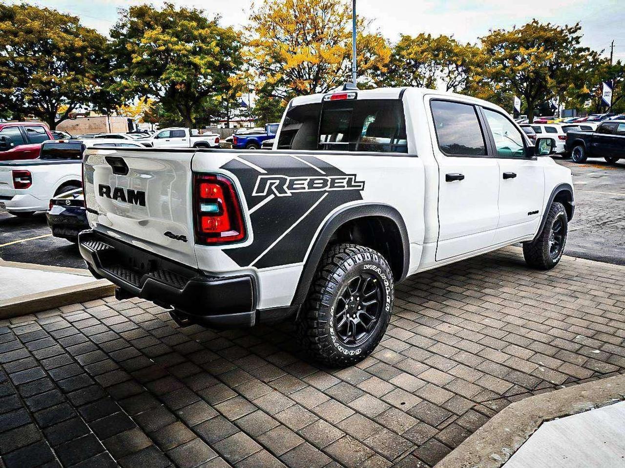 2027 RAM 1500  Photo