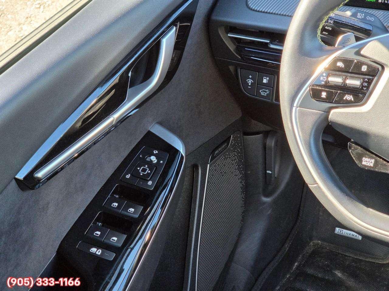 2023 Kia EV6 GT Apple CarPlay & Android Auto • Heads-Up Display • Automatic Parking Assist • Power Sunroof • Built-In Navigation Syste Photo