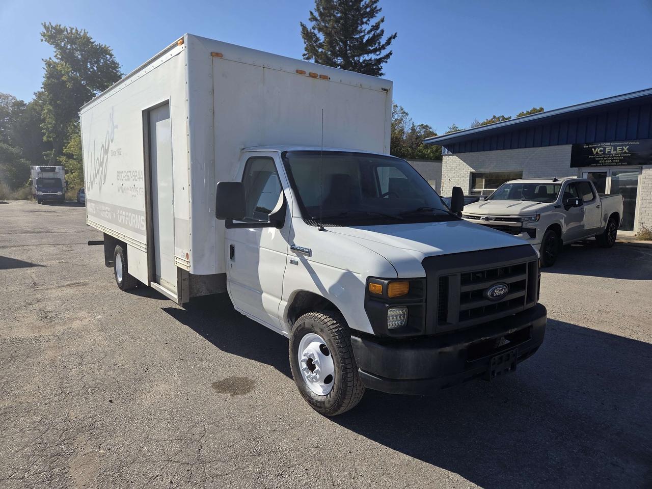 2016 Ford E-450 18Ft Box - E-450 - Side Door - Gasoline - 16CB-C29458 Photo